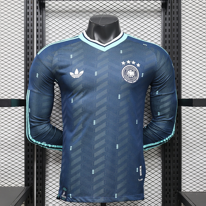 Version Player_Jugador 26 27 Alemania Visitante Manga Larga S-3XL